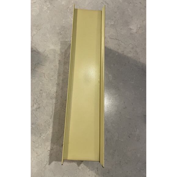 Vintage Metal Tissue Box Holder Cover Yellow With Flower Grecian Key Cut Out - Picture 9 of 10